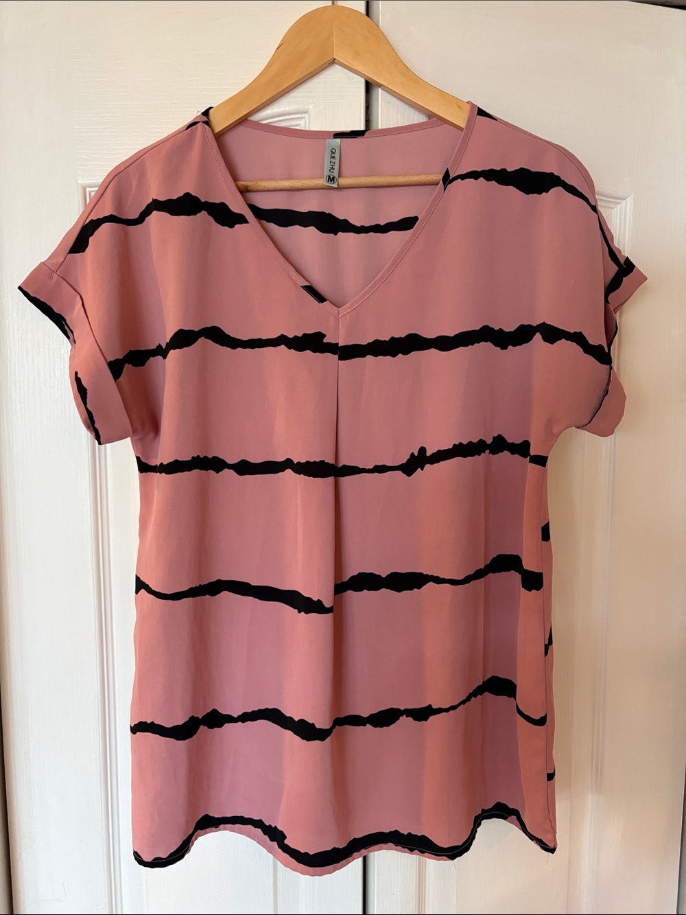 V-Neck Short Sleeve Blouse in Dusty Pink with Black Stripes